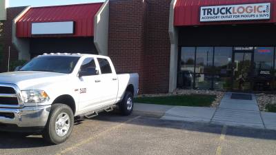 Westin Automotive HDX Drop Steps on a Dodge RAM